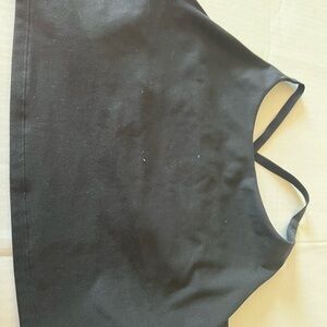 GAP Black Adjustable-Strap Crop Tank